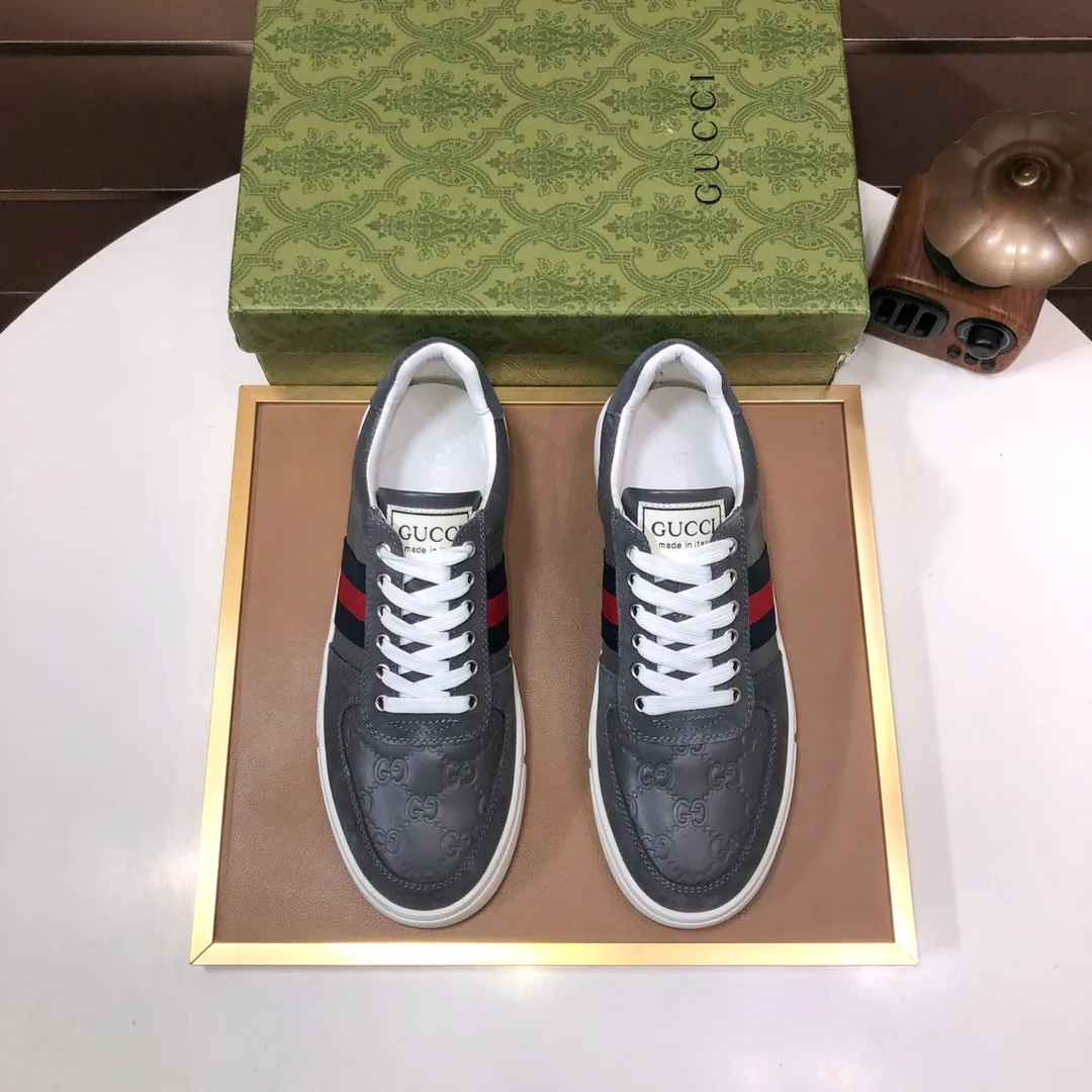 Men's shoes💰440💰[GUCCI] Official website 1:1 men's sports shoes are now on the market. They are made of original fabric + water-dyed sheepskin lining, plus the official website original 1:1 comfortable outsole. Fashionable and versatile, super comfortable and breathable. Standard shoe size 38/45 (custom-made size 45 is non-refundable)